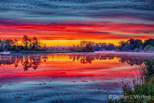 Rideau Canal Sunrise_P1170132-4.jpg - Photographed along the Rideau Canal Waterway near Smiths Falls, Ontario, Canada.